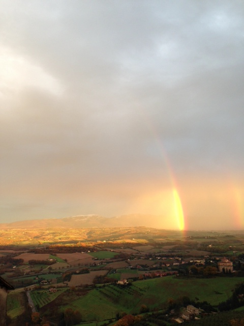 Una giornata di dicembre con finale a sorpresa... 3 todi arcobaleno2