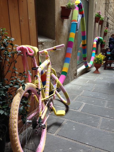 Urban Knitting Todi